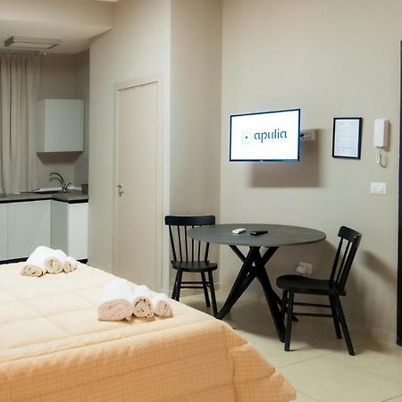 Dante 3 Guesthouse By Apulia Accommodation Bari Exteriör bild