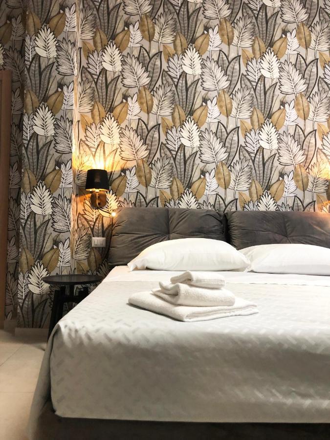 Dante 3 Guesthouse By Apulia Accommodation Bari Exteriör bild